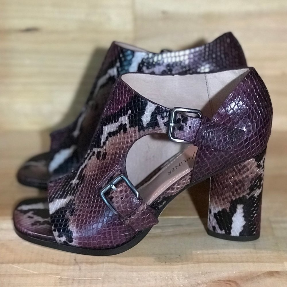 Donald Pliner Fouu Shooties